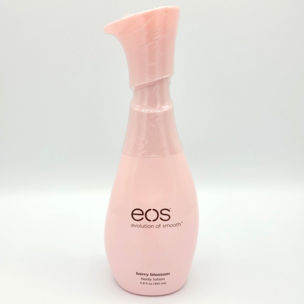 EOS Body Lotion Berry Blossom Fast Absorbing, 24hr Hydration (11.8 fl oz) Sealed